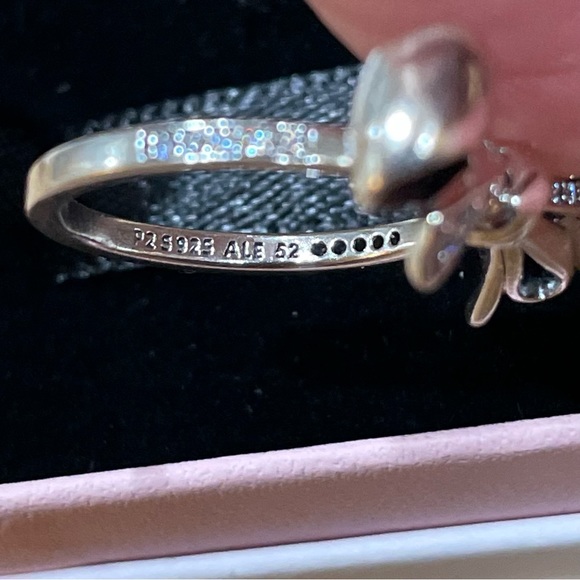 NWT Authentic Pandora Sparkling Bow Ring - Sterling Silver with CZ - Size 6 (52) - Picture 4 of 8